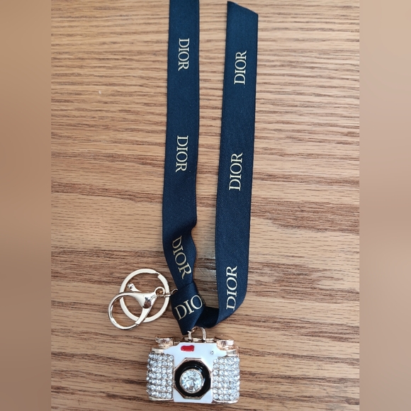 Dior Crystal-Embellished White and Gold Camera Charm - Picture 4 of 4